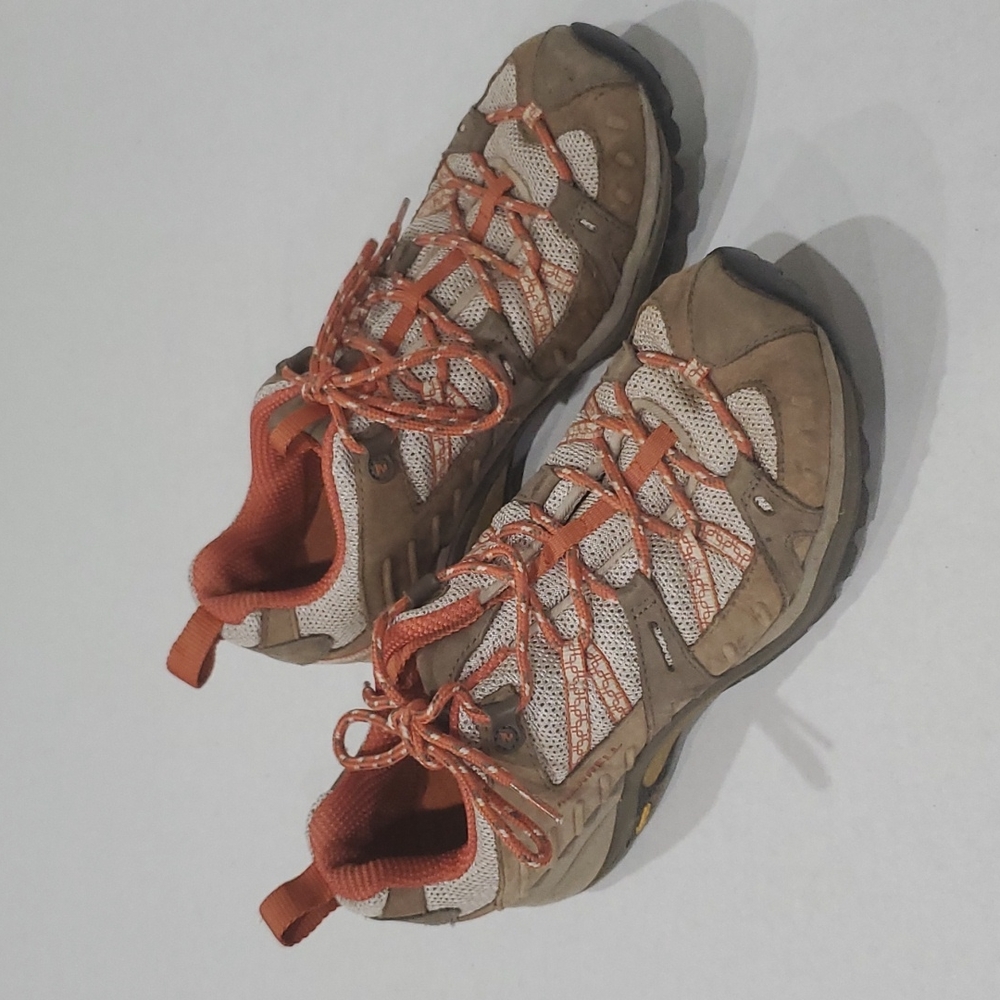 merrell continuum hiking shoes